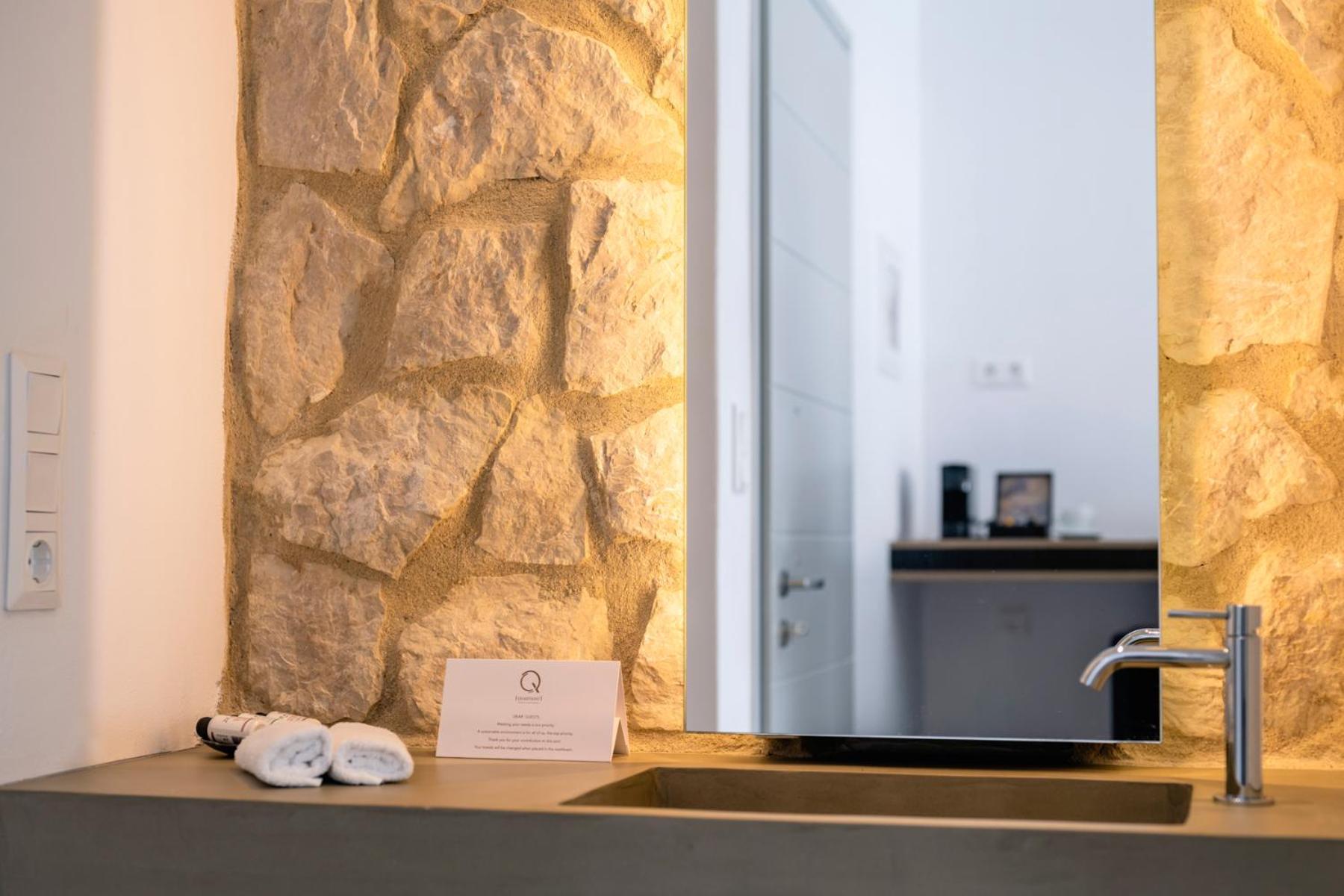 Quartano Suites By Heliessa, Adults Only Naousa Exteriör bild