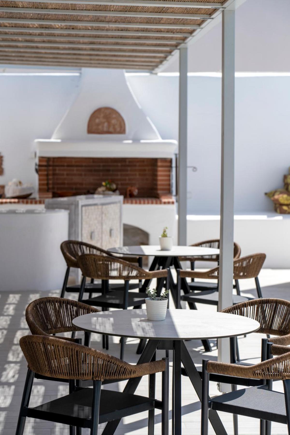 Quartano Suites By Heliessa, Adults Only Naousa Exteriör bild